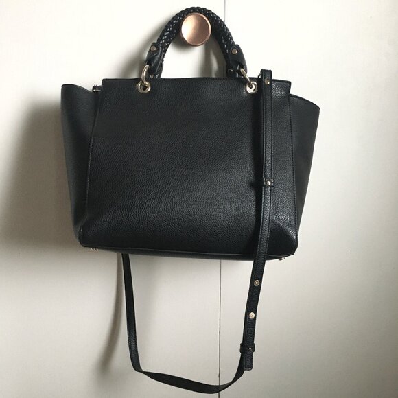 NWOT Love and Lore Black Pebbled Shoulder Bag - Picture 2 of 8